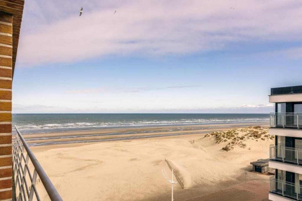 Appartment With Frontal Sea View With 3 Bedrooms Коксейде Екстериор снимка